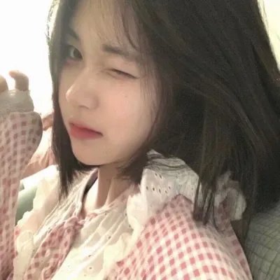 唐娜·芭芭拉 海报